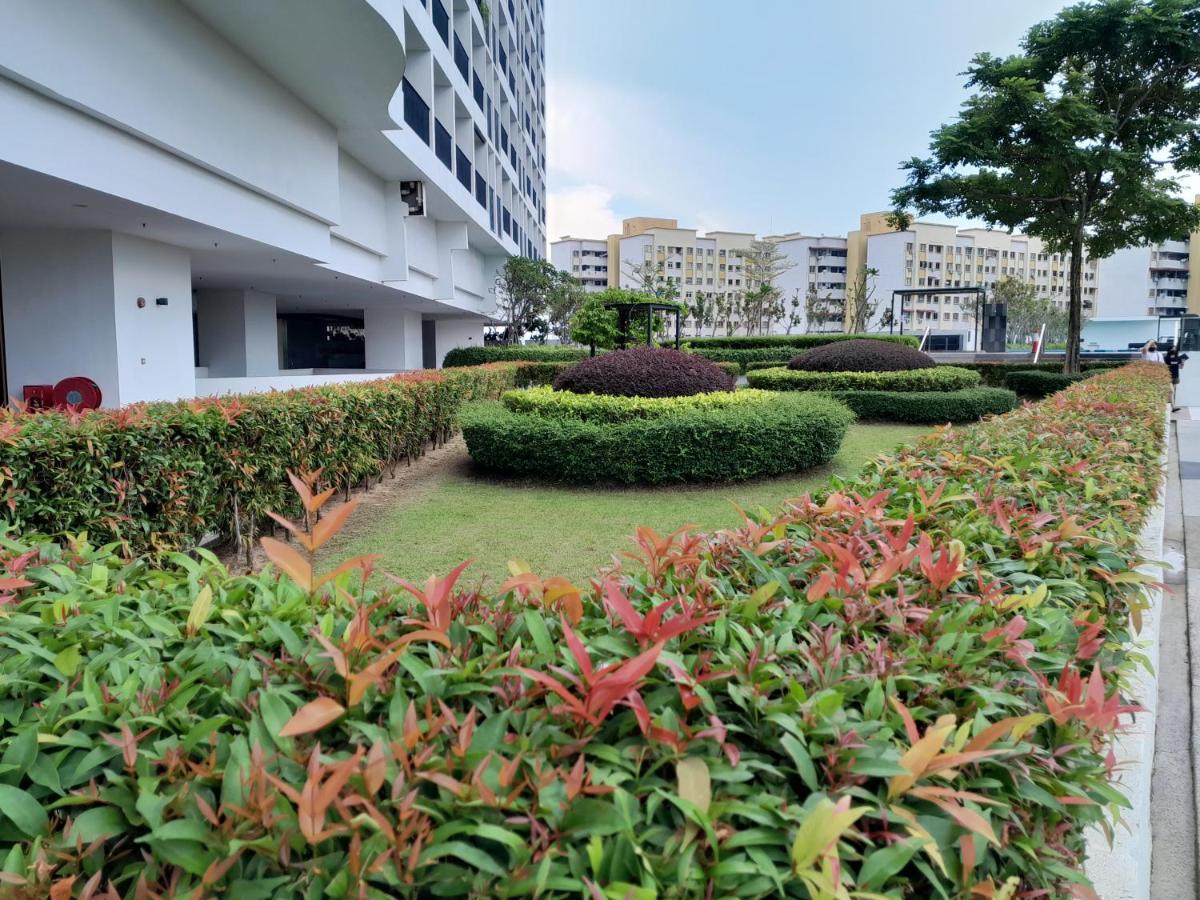 The Landmark Comfort Relax Spacious Sea View By Iz Tanjung Tokong Exteriör bild