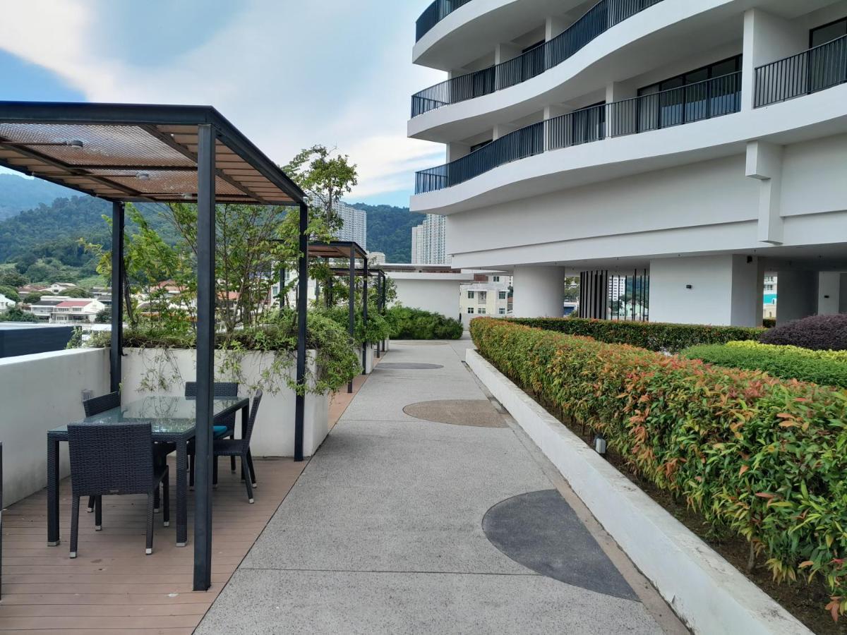 The Landmark Comfort Relax Spacious Sea View By Iz Tanjung Tokong Exteriör bild