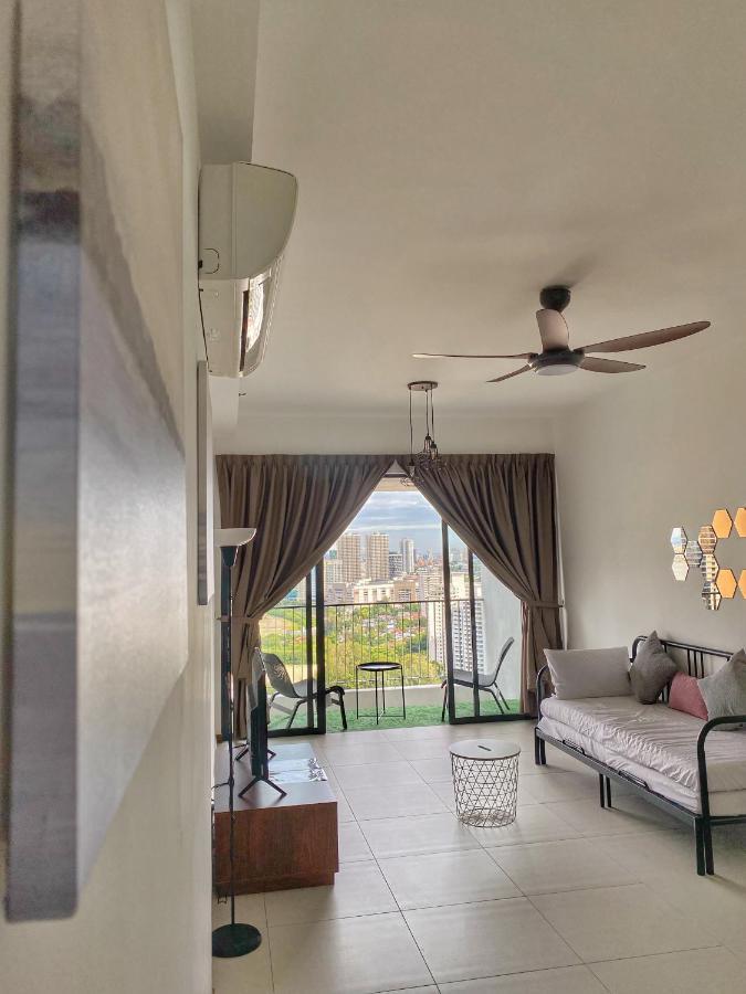The Landmark Comfort Relax Spacious Sea View By Iz Tanjung Tokong Exteriör bild