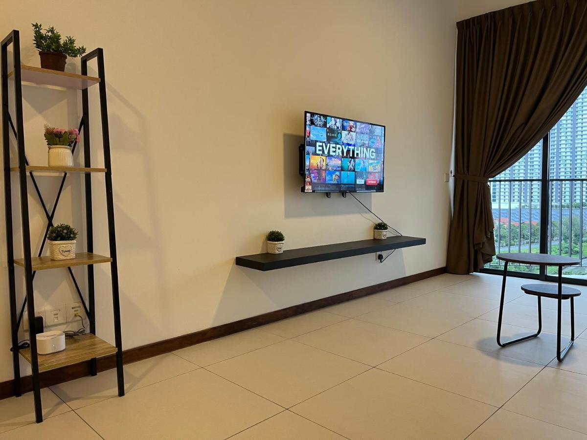 The Landmark Comfort Relax Spacious Sea View By Iz Tanjung Tokong Exteriör bild