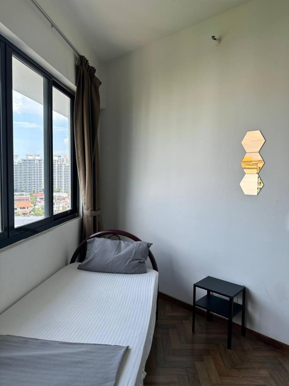 The Landmark Comfort Relax Spacious Sea View By Iz Tanjung Tokong Exteriör bild